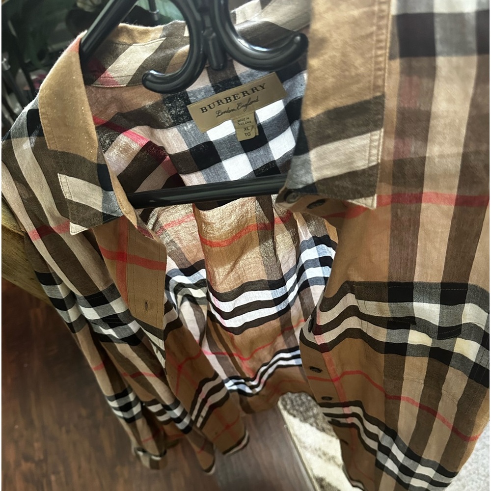 Women’s Burberry shirt..